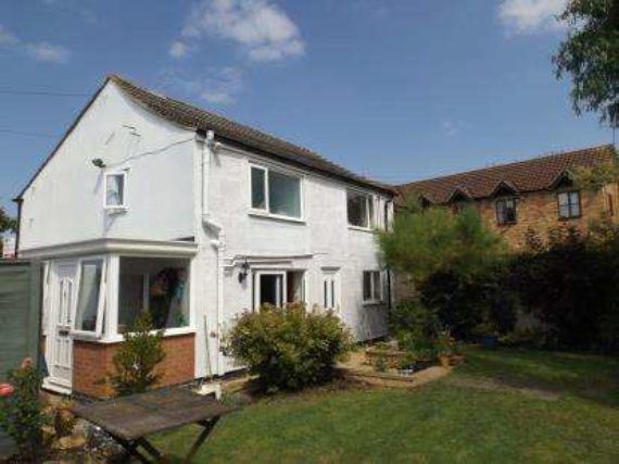 5&nbsp;Bedroom&nbsp;Detached